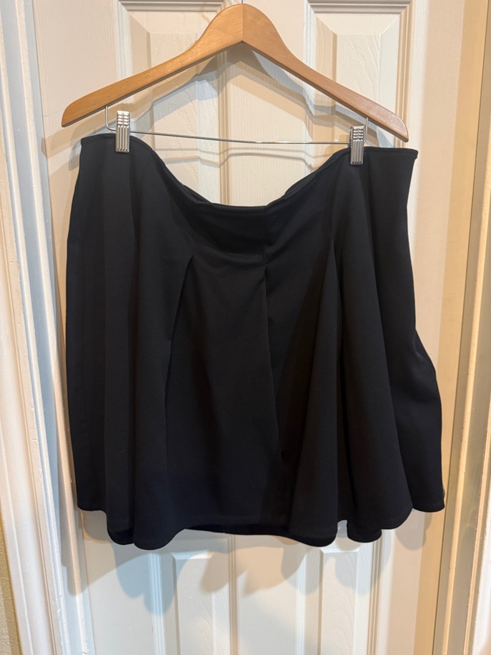 Black Pleated Mini Skirt - Picture 8 of 10